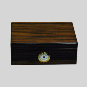 Digital display and hygrometer close-up of the F-8700 cigar humidor.