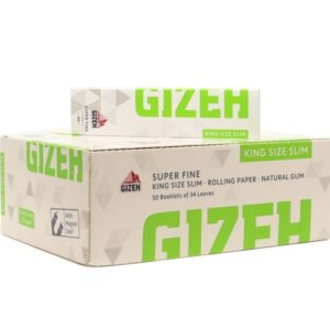 Ultra-thin Gizeh rolling papers displayed on a box of GIZEH.