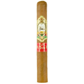 LLa Galera El Lector Toro close-up with golden Connecticut wrapper.