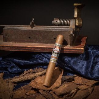 Maceda Connecticut Toro cigar with smooth Connecticut wrapper.