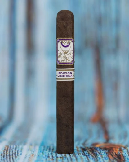 Nero Maduro Box Pressed Toro