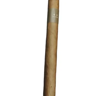 Close-up of W & D Sweet Tip Churchill showcasing sweetened cap.