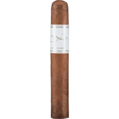 Single image of Eladio Diaz Before and After Legado cigar.